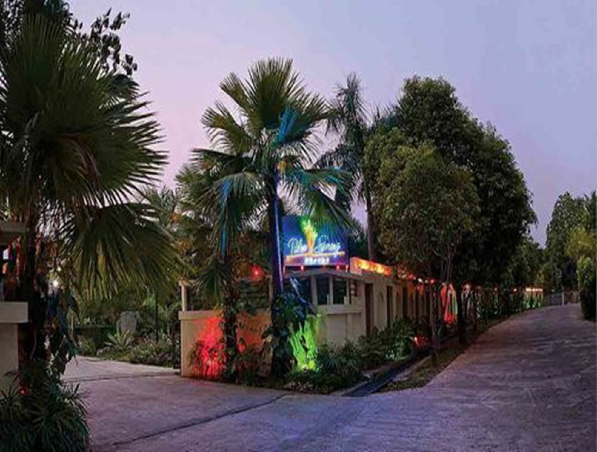 Palm Spring Resort Yangon Exterior photo